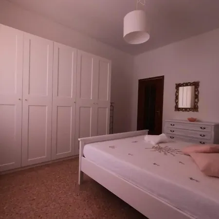 Casavacanze Liberty Appartamento La Spezia